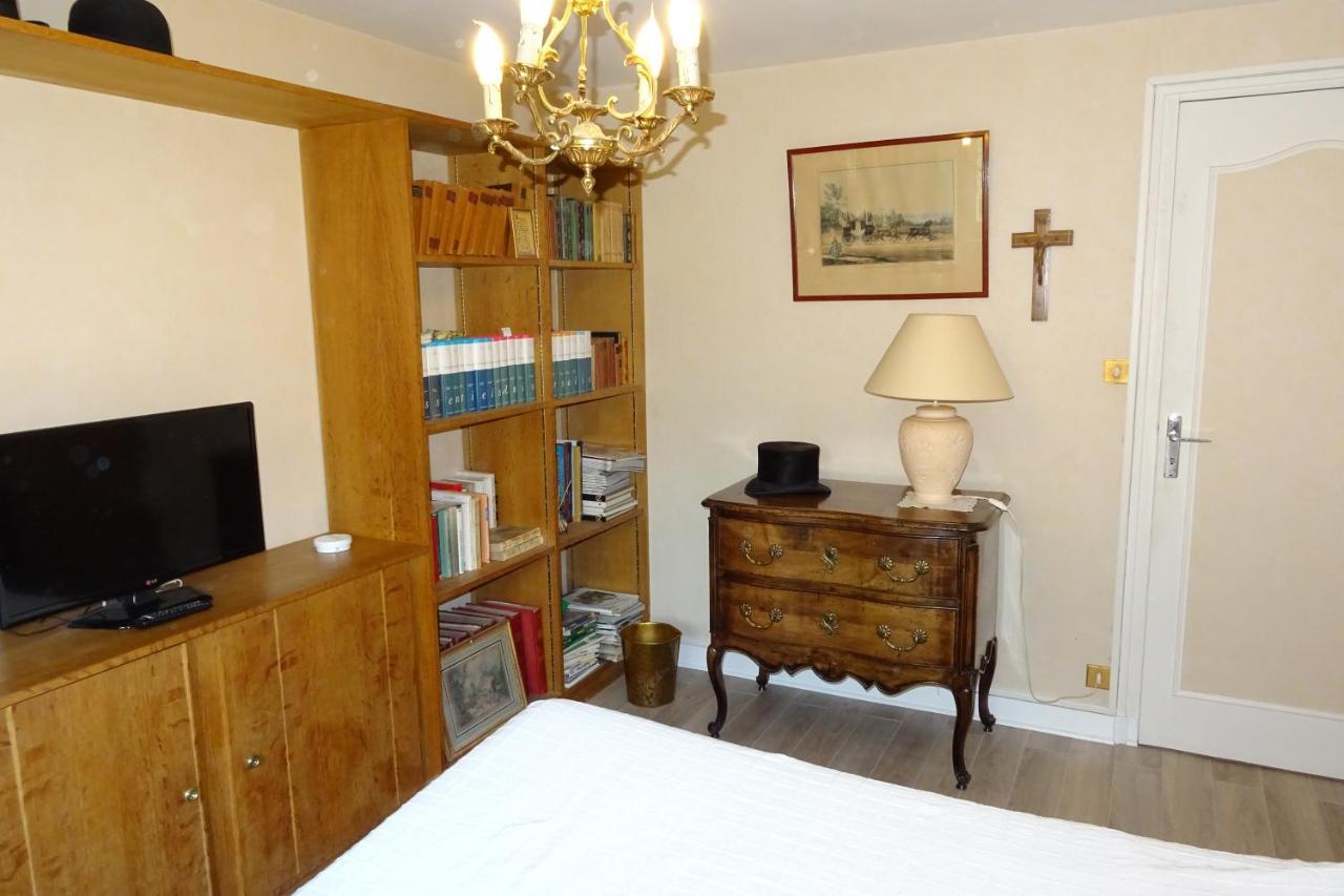 Chambres D'Hotes A La Fontanille Panazol エクステリア 写真
