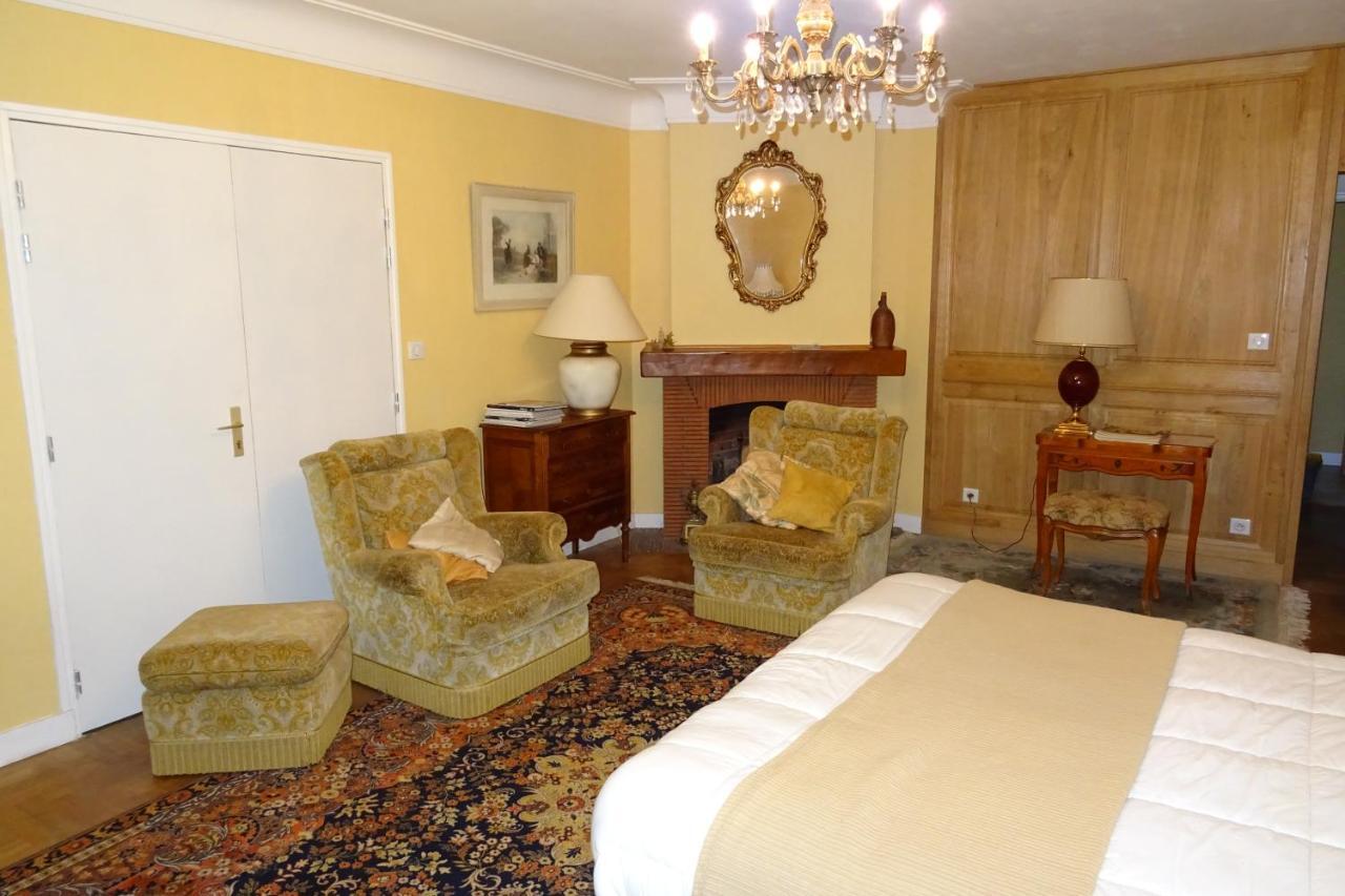 Chambres D'Hotes A La Fontanille Panazol エクステリア 写真
